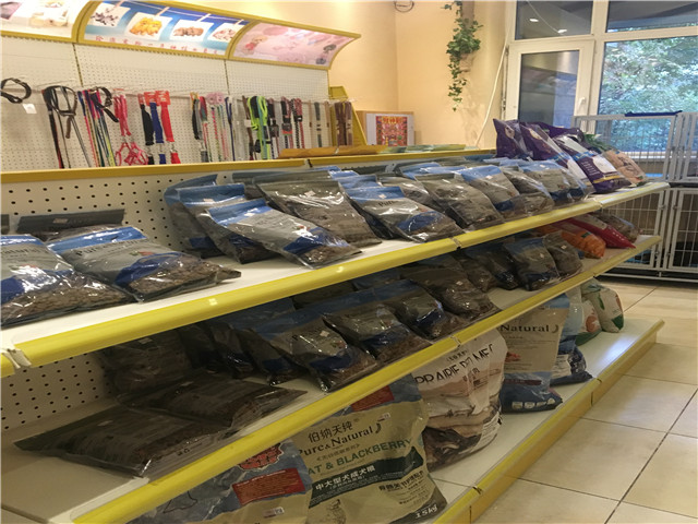 宠物用品批发仓库